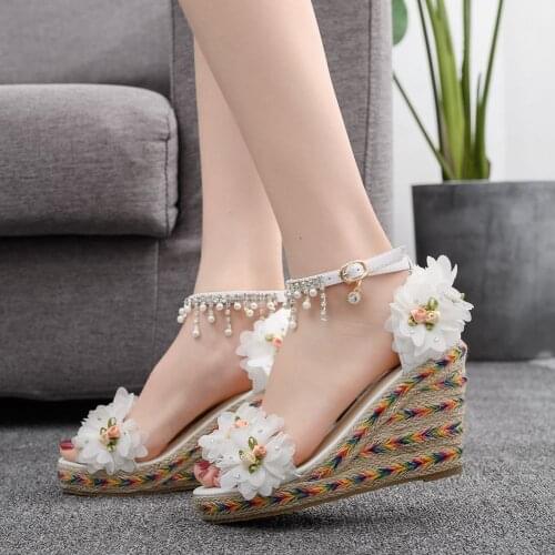 Pearl Tassel Flowers Women Sandals Wedge Heel Summer Shoes Slingbacks Shoes Sweet Wedding Bridal Shoes New Heels 2020 H0021