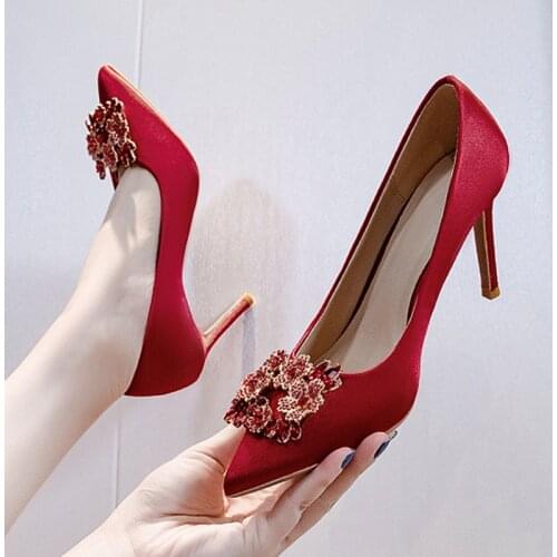 Size 33-42 Red Bridal Shoes Dress Party Wedding Shoes Sprimg Satin Single Shoes Elegant Pointed Women Shoes Pumps