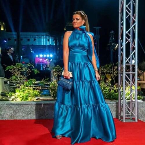 Blue A Line Prom Dresses Ruched Floor Length Arabic Dubai Formal Gown High Collar Evening Party Skirts 2021