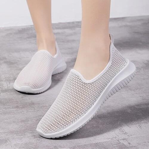 Summer Mesh Women Shoes Lightweight Sneakers Woman Fashion Casual Walking Shoes 2021 Breathable Women Loafers Zapatillas Hombre