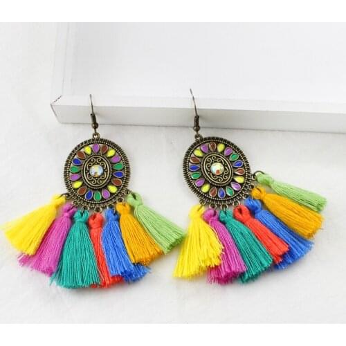 Seven colors Fan-shaped Tassel Pendant Earrings Polychromatic Circular Metal Assemblage Europe Bohemian Fashion Brincos Aretes