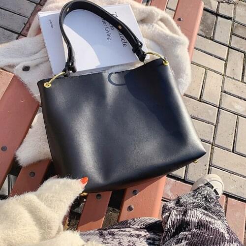 Soft PU Leather Crossbody Large Capacity Bag Womens Shoulder Bag New Style Fashion Totes Ladies Shopping Bucket Handbag