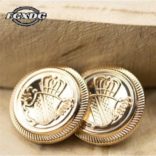 10pcs/lot Stylish Metal Shield Crown Design Golden Buttons for Coat Sewing Accessories Buttons Decorative Buttons for Clothing