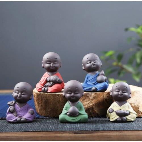 Ceramic Ornaments Monk Small Buddha Statue Monk Figurine Tathagata India Yoga Mandala Tea Pet Purple Ceramic Crafts Decorative