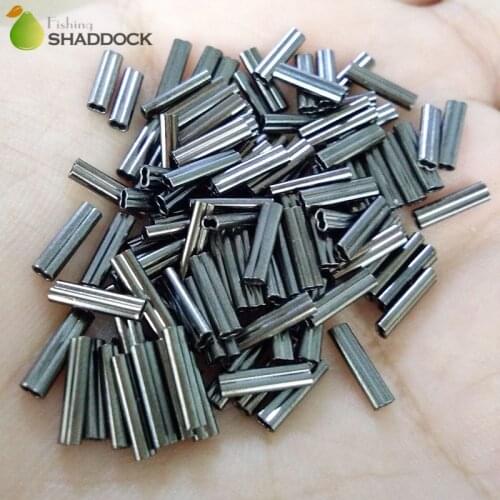 Shaddock Fishing 50pcs Black Double Copper Fishing Tube Fishing Wire Pipe Crimp Sleeves Connector Fishing Line Accessories