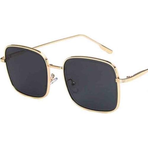Fashion Square Women Sunglasses High Quality Metal Big Frames Female Sun Glasses Ocean Lens Ladies Eyewear UV400