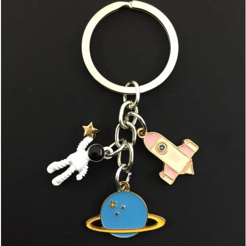New Fashion Alloy Astronaut Keychain Creative Planetary Keyring Chain Pendant Keyring Unisex Childrens Gift Bag Decoration