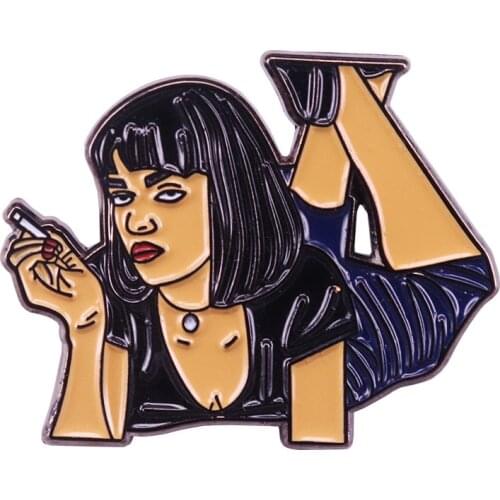 Cult classic pin badge Mia Wallaces fanart poster from the famous movie Pulp Fiction