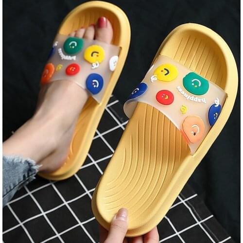 Women Thick Platform Slippers Smile Face Cartoon Fashion Shoes Soft Sole Men Women Couples Non-slip Bath Home EVA Slides Sandals