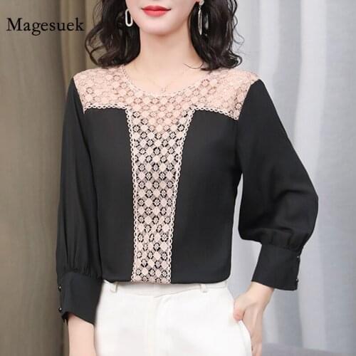 Fashion Plus Size Lace Women Blouse and Tops New O Neck Hollow Lace Chiffon Stitching Office Lady Shirt Black Clothing 13222