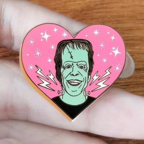 Cartoon Anime Herman Munster Heart Brooch Pins Enamel Metal Badges Lapel Pin Brooches Jackets Jeans Fashion Jewelry Accessories
