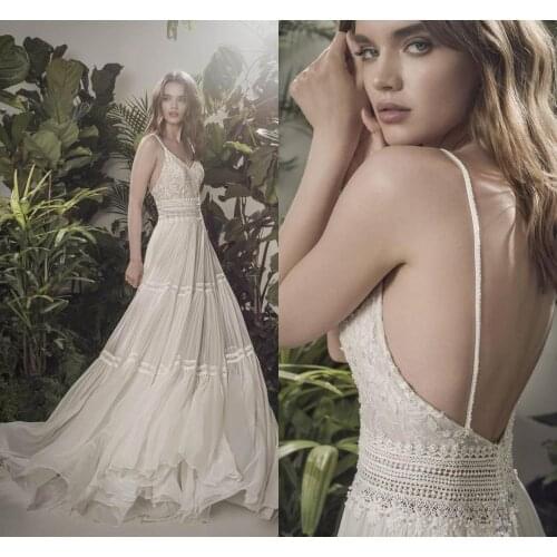 New Wedding Dresses Spaghetti Straps Open Back Bridal Gowns Custom Made Lace Appliques Beads Sweep Train A-Line Wedding Dress