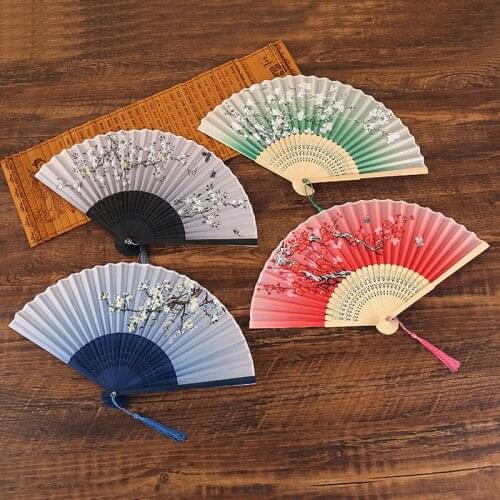 Chinese Style Fan Pattern Folding Dance Wedding Party Lace Silk Folding Hand Held Flower Fan Vintage Photo Prop Tool Craft Fans
