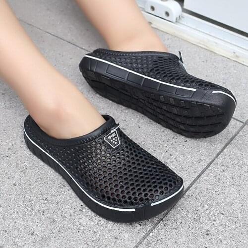 Original Classic Slip On Garden Clog Shoes Men Quick Drying Summer Beach Slipper Breathable Outdoor Sandals Platform Women shoes