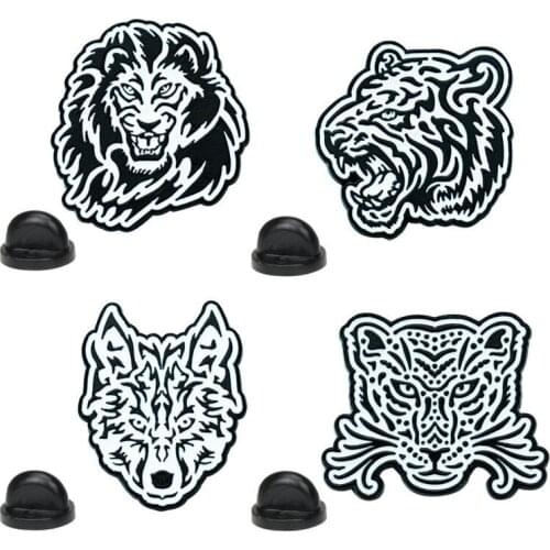 New creative exaggeration black and white tiger lion Brooch mens domineering suit clothing alloy drip oil Brooch