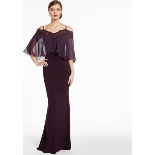 2021 Graceful Mermaid Grape Lace Mother Dresses With Spaghetti Straps Mother of the Groom Gowns Three Quarter Sleeve Slim