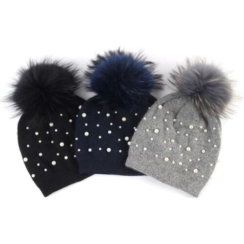 Geebro Women Pearl Beanie Hat Winter Cashmere Knitted Slouchy Beanie Raccoon Pompom Female Wool Double Layer
