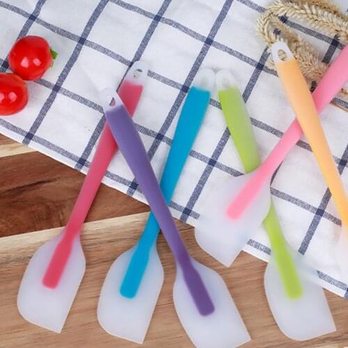 Silicone Cream Baking Scraper Non Stick Butter Spatula Cutter Chocolate Smoother Heat Resistant Kitchen Pastry Tools