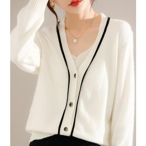 2021 Cardigans for woman summer sweaters knitted jumper High Quality Female knitwear V-neck Patchworkcomfortable