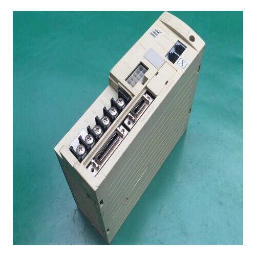 CA10-S10G or CA10-S10F servo driver , used one , 90% appearance new , test goods , free shipping