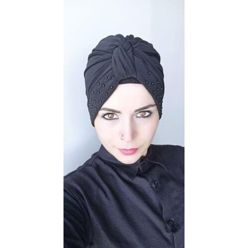 Hijab Pearl Knot Bone Black