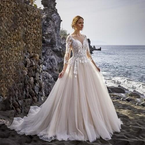 Boho Beach Wedding Dresses Long 3/4 Sleeves A Line Bohemian Lace Sheer Back Bridal Gowns Floor Length Bohemian White Ivory