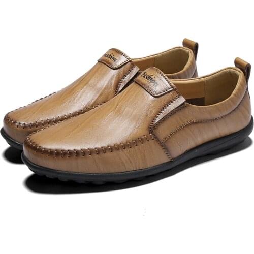 Casual Men Shoe leather Dress Comfortable Male Footwear Flats Slip On Men Walking Shoes High Quality 2020 Fashion Business Shoes