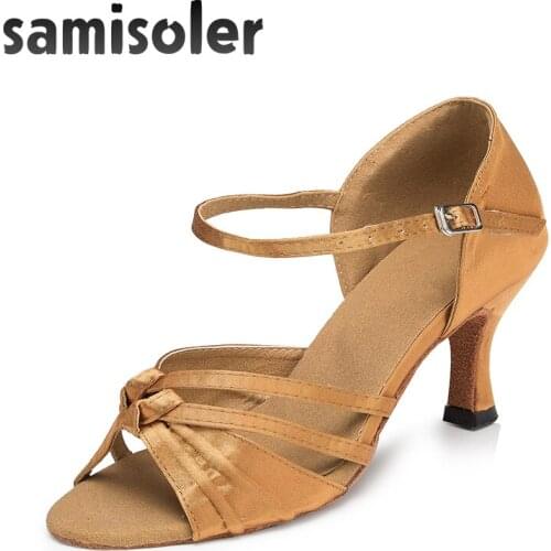 Samisoler 2018 New Latin Dance Shoes Salsa Woman Satin Soft Bottom Fashion Dance Sandals Rhinestone Ballroom Shoes