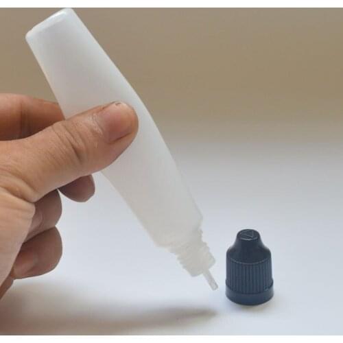 7pcs PE 30ml Pen Shape Bottle with Colorful Child Proof Caps and Long Thin Tip Pen Shape E Liquid Bottle