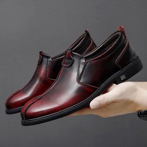 2021 spring new 6831 leather shoes mens Korean version of the trend of British Bullock casual mens shoes black business dress