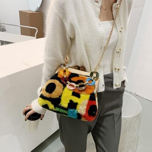 Plush Messenger Bag Wooden Clip Evening Bag Fashion Acrylic Chain Luxury Handbag Women Banquet Party Purse Shoulder Bag Sac