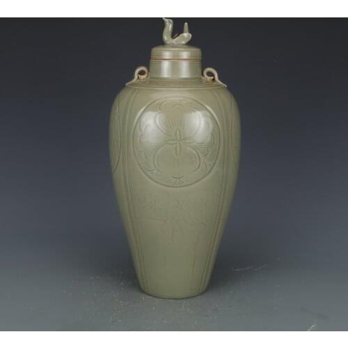 Antique SongDynasty Yue Kiln secret color porcelain carving flower bottle,Hand-painted crafts,Decoration,Collection&Adornment