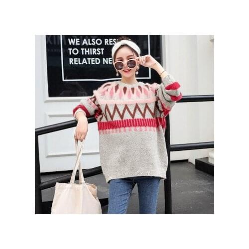 New autumn and winter maternity dress color diamond stitching sweater in the long section of pregnant sweater