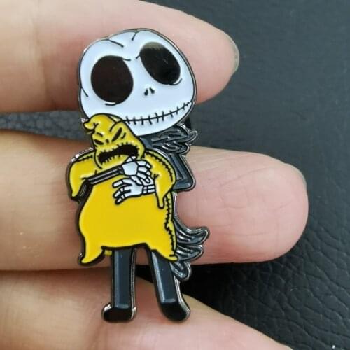 Halloween brooch