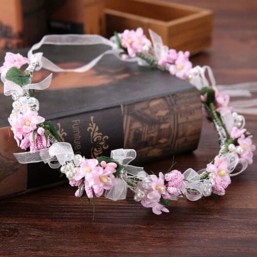 And the United States 2018 simulation flower cloth art bridesmaid wreath wreath tire with wedding dress accessories