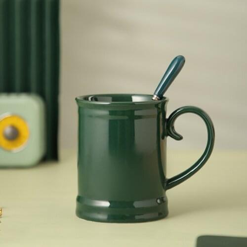 Creative gem-colored mugs with spoons, ceramic large-capacity coffee cups, solid-colored drinking cups, luxury Chinese style