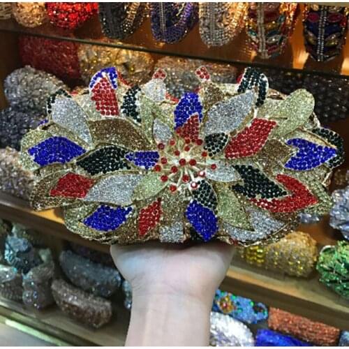 Green/gold/silver/blue Women Crystal Hollow Out Clutch Floral Clutches Wedding Bridal Hand Bags Diamond Gold Hard Evening purse