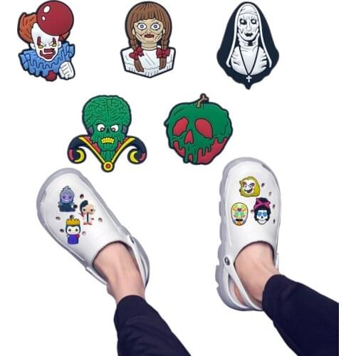 1pcs Horror Movie Clog Charms Villain Shoe Charms Accessories for Garden Shoes Sandals Men Women Decorations Halloween Gift