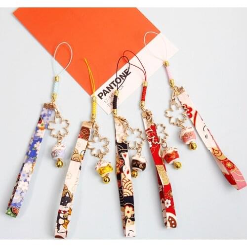 2020 Cute Ceramics Maneki Neko Lucky Cat Fortune Cat Sakura Keychain Key Chain Car Bag Pendent Mobile Accessories Women D383