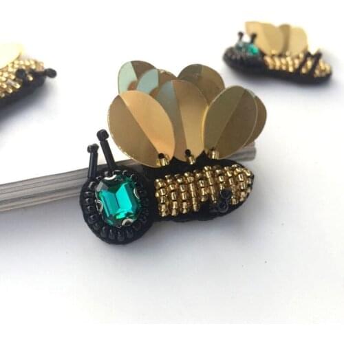 3 p / Little bee ornament animal small insect cloth stickers clothes bag DIY accessories handmade beaded clothing accessories