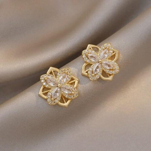 Four-petal Flower Rotatable Earrings Korea Earrings for Women Dangle Earrings Halloween Earrings Earrings for Women Ear Weight