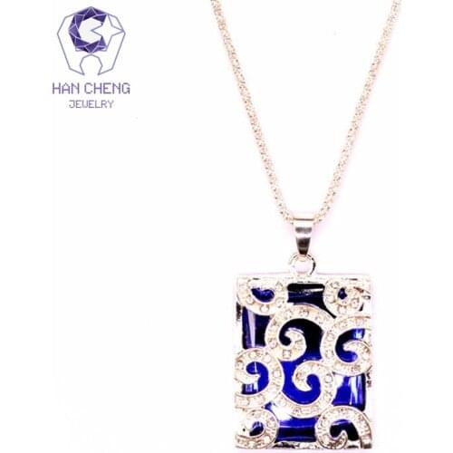 Fashion Rectangle Carved Rhinestone Created Crystal Necklaces & Pendants Plated Gold Chain Long Statement Necklace Women Jewelry