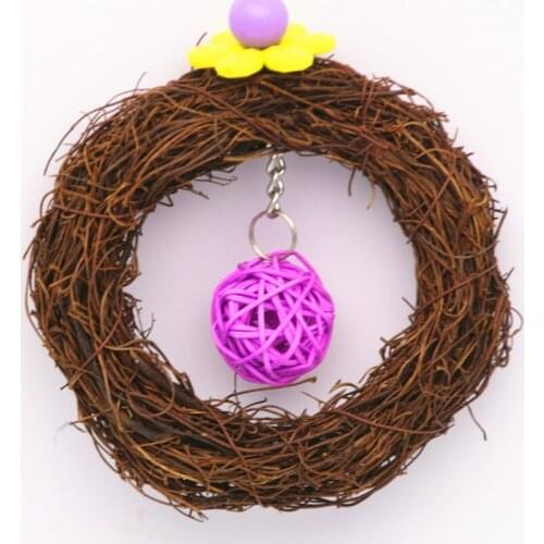 1 pcs Pet Parrot Natural Rattan Hoop Toy Bird Chew Bites Ring Toys Cage Climb Swing for Parrots Cockatoo Parakeet toys Supplies