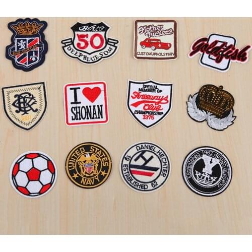 50pcs/lot Small Sequins Round Gold Embroidery Patches Letters Navy Crown Clothing Accessories Heat Transfer Badge Iron Clothes