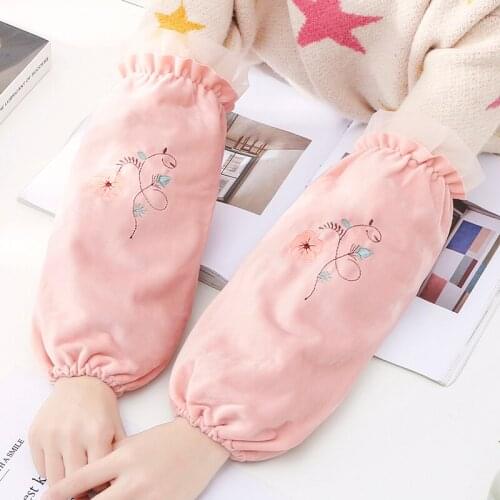 Autumn and winter small fresh long lace velvet extended antifouling sleeves adult students home daily sleeves sleeves women