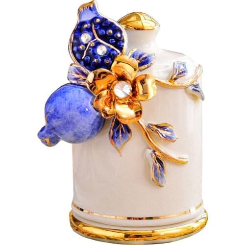 European style exquisite royal ceramic toothpick box Beautiful 3D carved flower desktop decoration toothpick holder