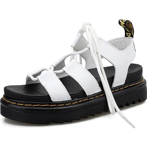 Best Selling Leather Sandals For Women Black White Sport Sandals Ladies Thick Bottom Beach Shoes Woman Designer Outdoor Sandals