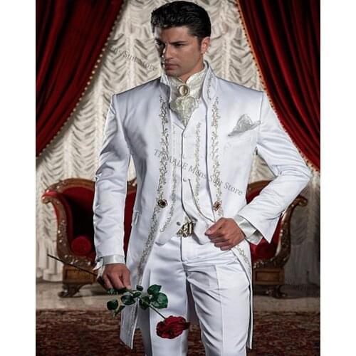 Custom Made White Embroidery Groom Tuxedos Stand Collar Groomsmen Blazer Man Wedding Suits Jacket+Pants+Vest+Tie+Handkerchief