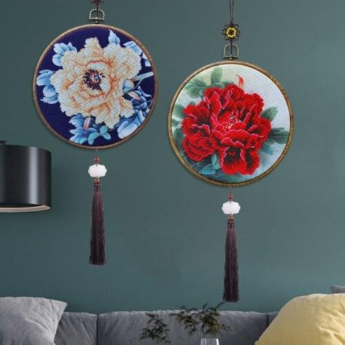 Stamped Embroidery Starter Kit with Embroidery Hoop Flowers Embroidery Threads Tools Kit DIY Sewing Crafts for Starters