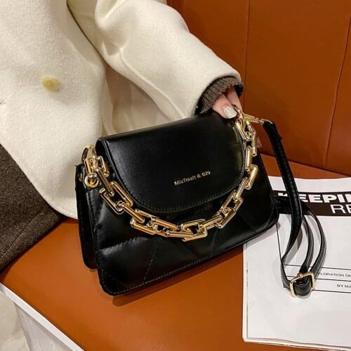 2021 Designer Thick Gold Chains Crossbody For Women Soft Pu Leather Cloud Underarm Shoulder Bag Pleated Baguette Bag Purses
